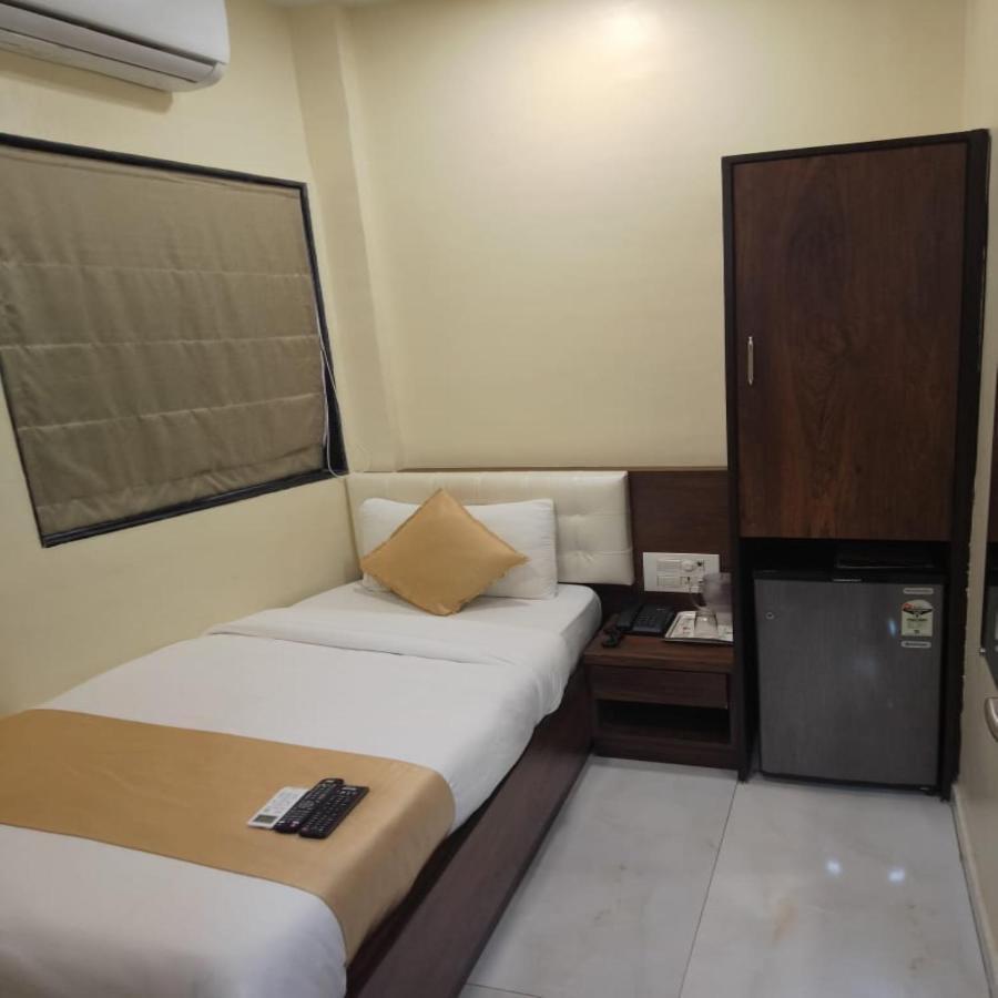 Hotel Ashyana - Near To Grant Road Station Mumbai Kültér fotó