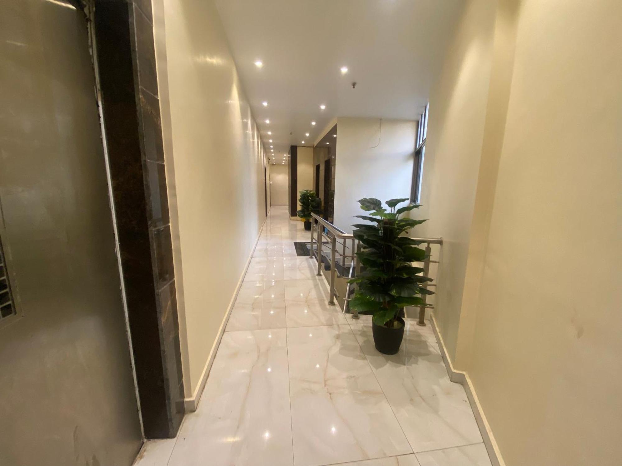 Hotel Ashyana - Near To Grant Road Station Mumbai Kültér fotó